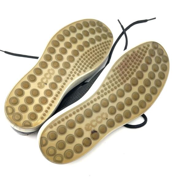 ECCO Soft 7 Light Perforated Black Leather Sneaker size 10.5 (44-EU) - Picture 9 of 13